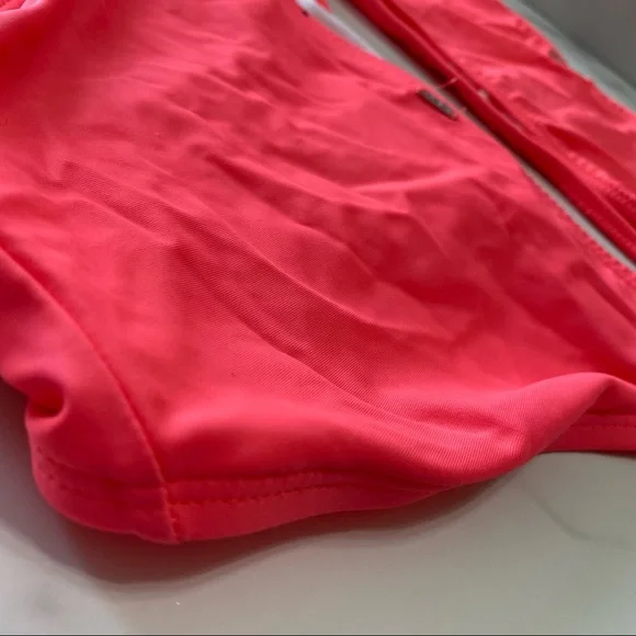 Pink VS neon orange - Picture 11 of 14